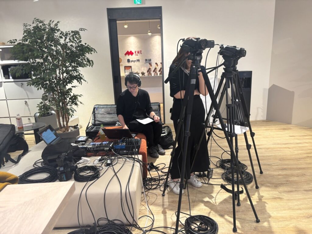 フィールドキャスター